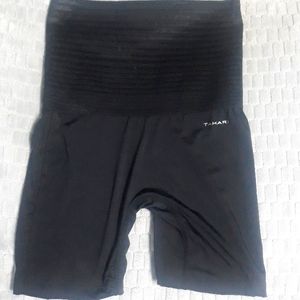 Tahari Body Shaper Slip Shorts-Large